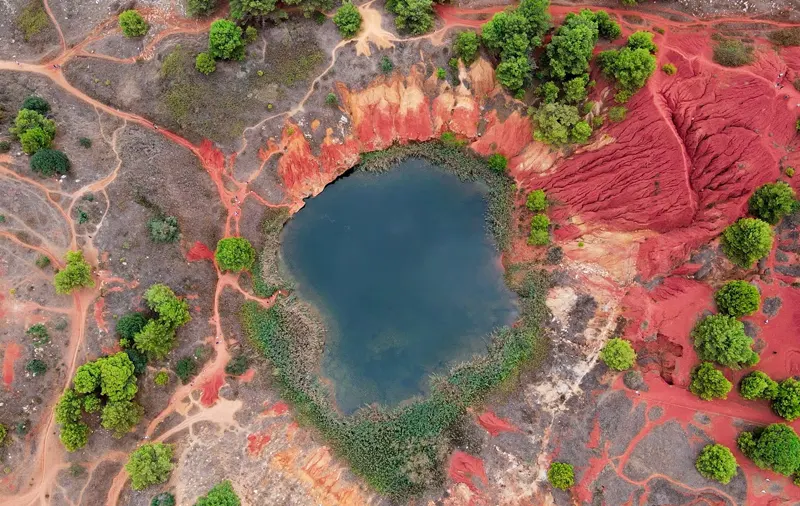 Lago Bauxite a Otranto in Puglia